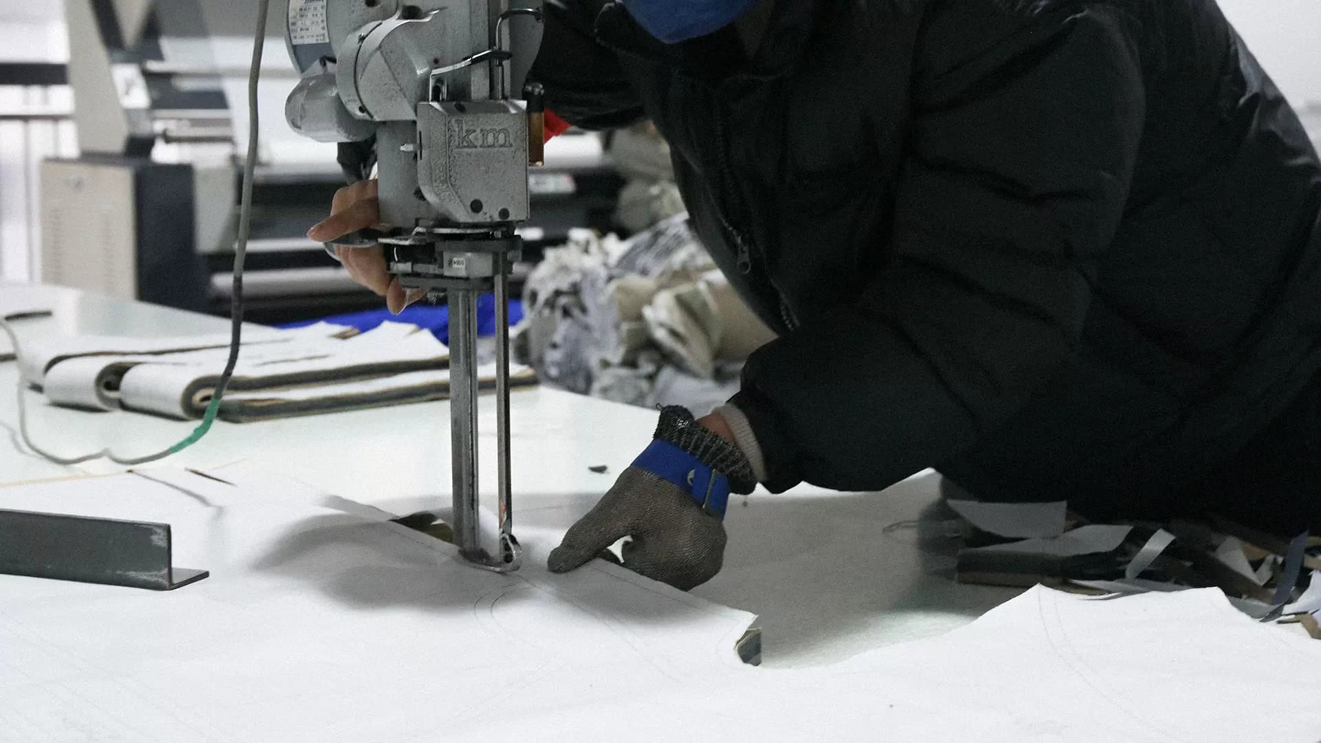 How to Cut the Puffer Jacket