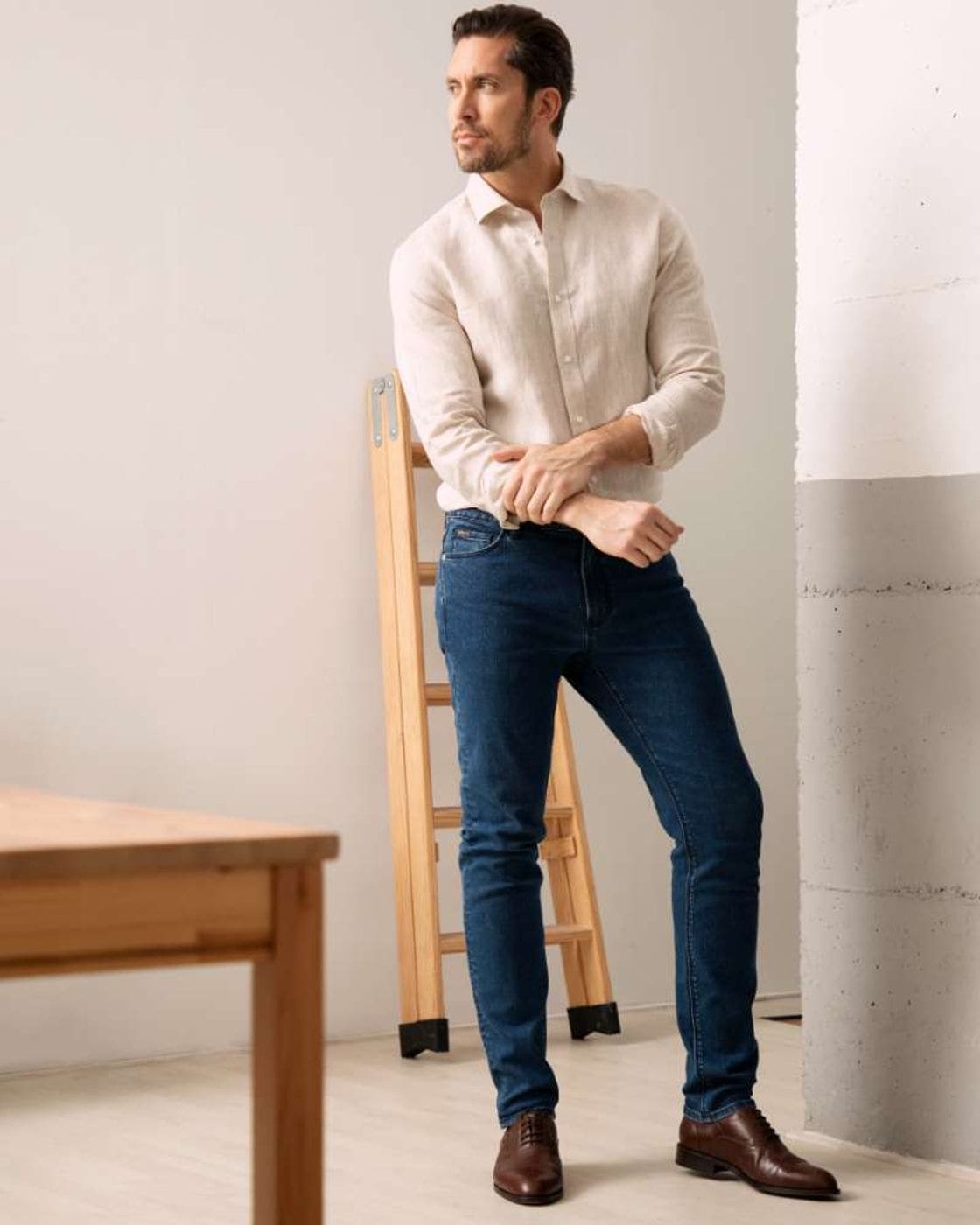 Tapered Fit Jeans