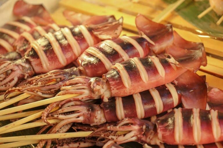 Sea monster ice cream deserves good table manners