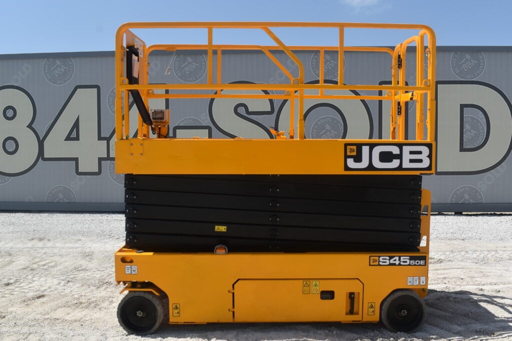 JCB S45DE scissor lift at heavy equipment auction.