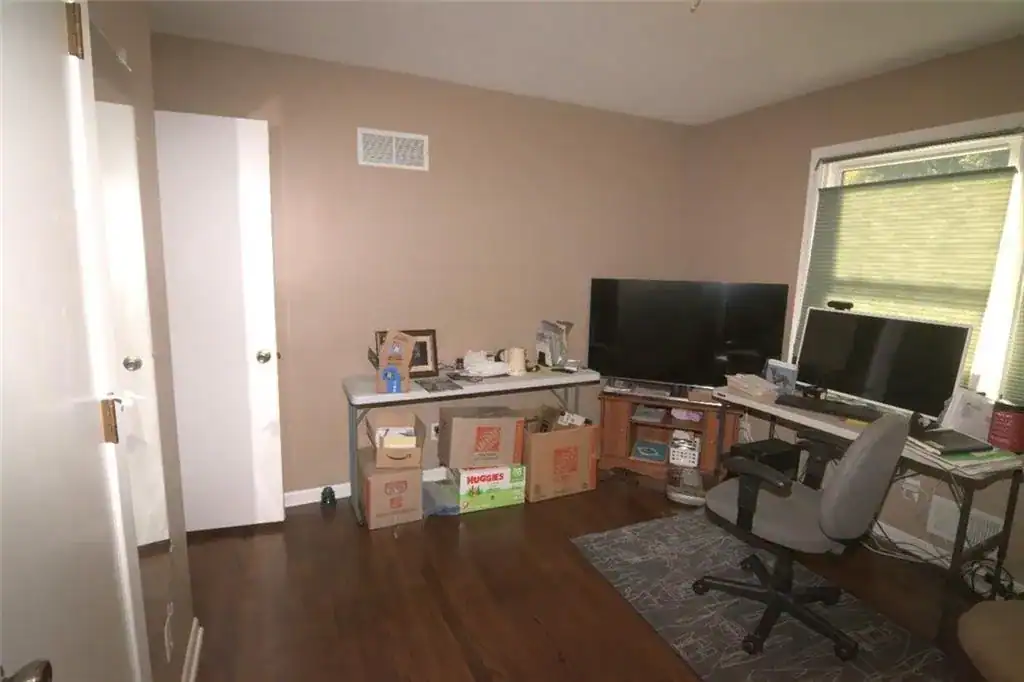 9b4bc3c7e3e2759774f81f0e9dac9963l-m2459572035rd-w2048_h1536