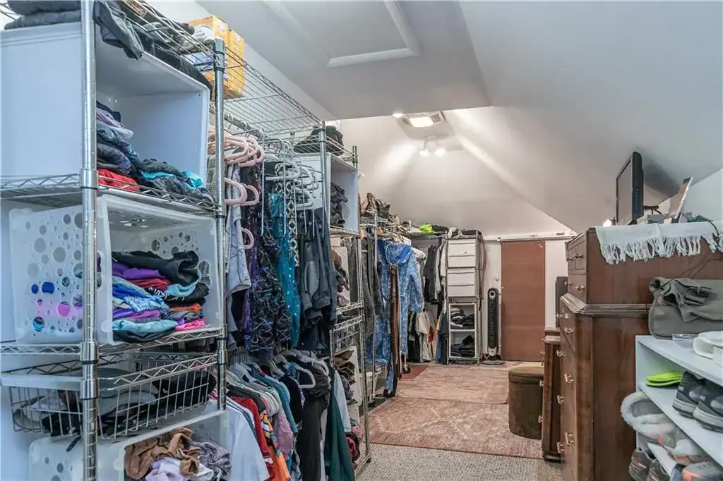 9b4bc3c7e3e2759774f81f0e9dac9963l-m3002910110rd-w2048_h1536