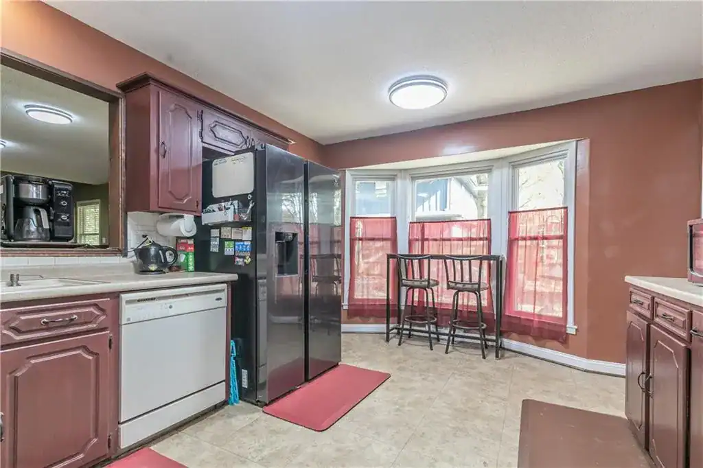 9b4bc3c7e3e2759774f81f0e9dac9963l-m3751742971rd-w2048_h1536