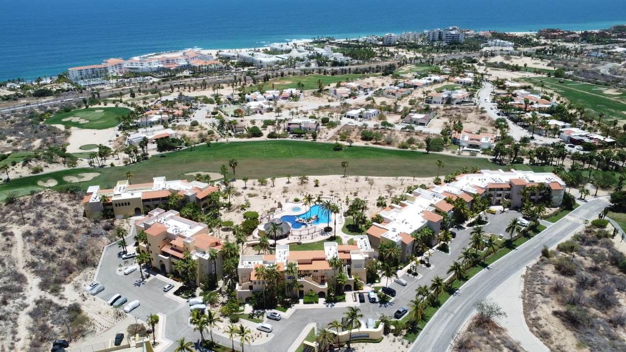 Luxury Oceanview Villa In Bugambilias Real Estate