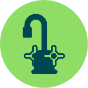 Icon of a faucet with two cross-shaped handles on a green circular background.