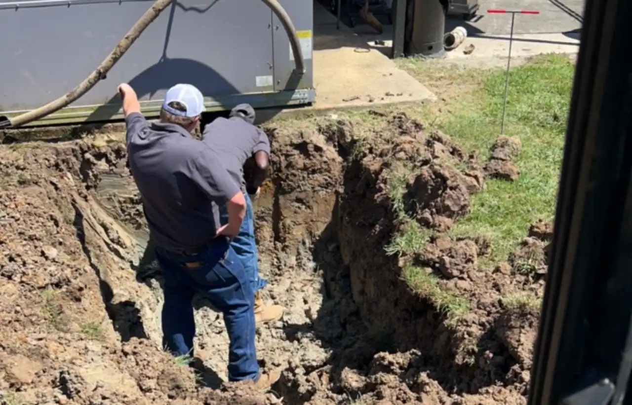 Plumbers-on-Residential-Plumbing-Repair