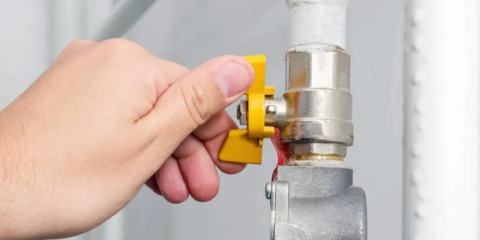 Gas line plumber