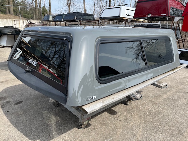 NEW RAM 1500 NEW BODY 76" COLOR:PDN CERAMIC GRAY N4267341