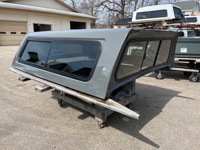 NEW RAM 1500 NEW BODY 76" COLOR:PDN CERAMIC GRAY N4267341 - Image 4