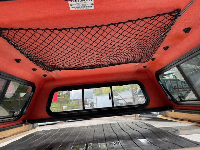 NEW 24-C TACOMA 5' TRUCK CAP PNT CODE: MATTE BLACK - Image 17