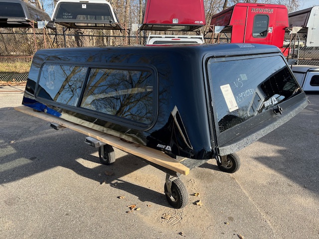 NEW 20+ CHEVY HD 82.2" COLOR:41 BLACK N4710831 - Image 8
