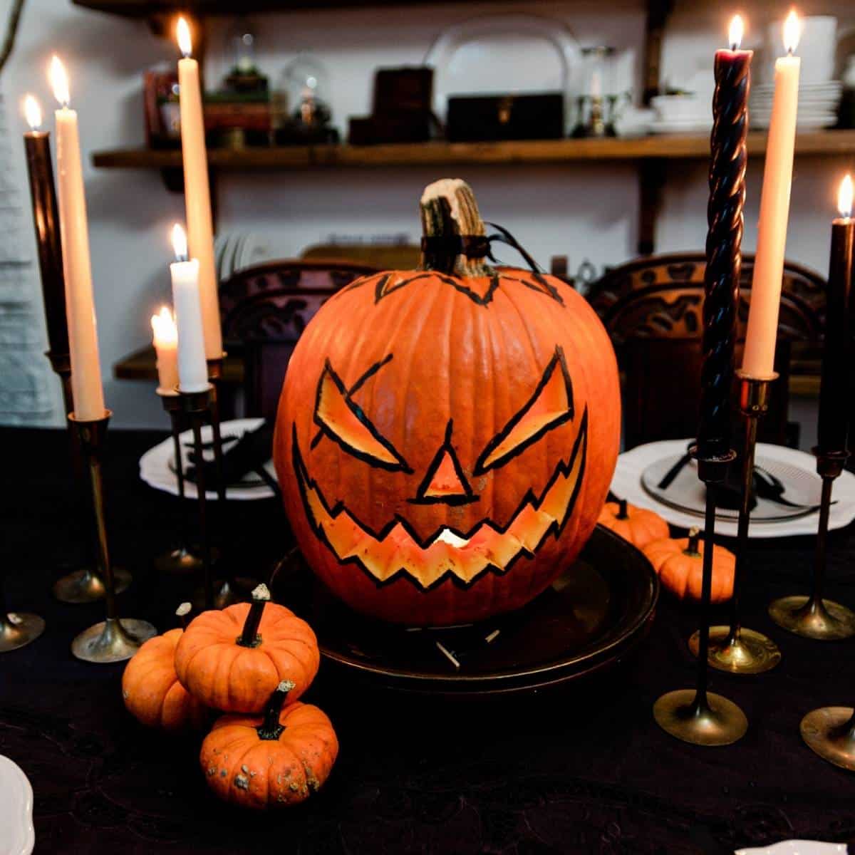The Legend Of Sleepy Hollow Decorations Capturing Wonderland Legend Of Sleepy Hollow Halloween Decor Theme Featured Photo