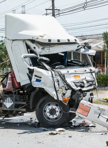 Smashed-Front-Of-White-Delivery-Truck
