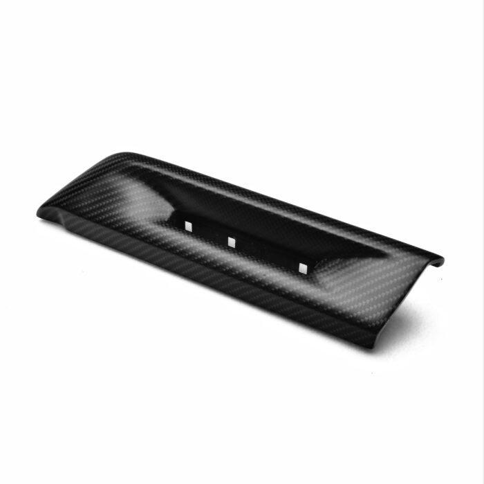VW Golf 8 Carbon USB Verkleidung Mittelkonsole – Bild 2