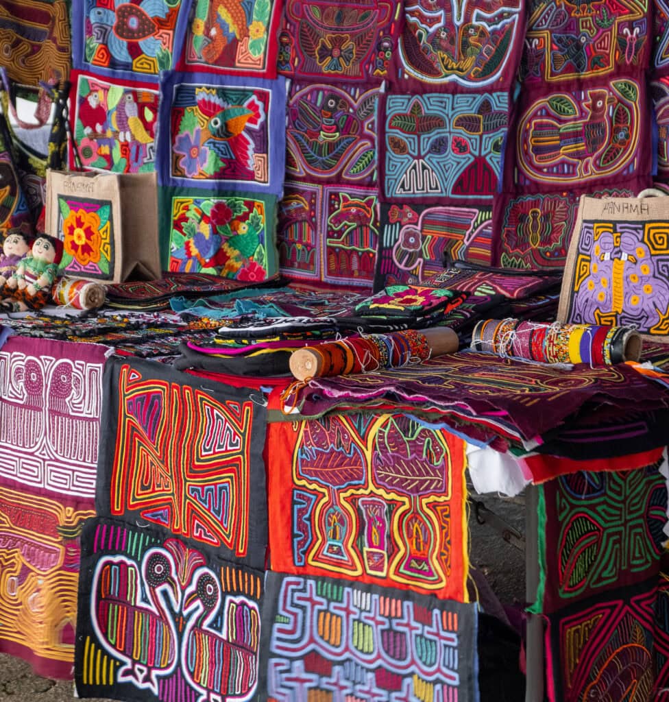 Handmade Mola bags and dolls for sale along Casco Viejo’s promenade in Panama City