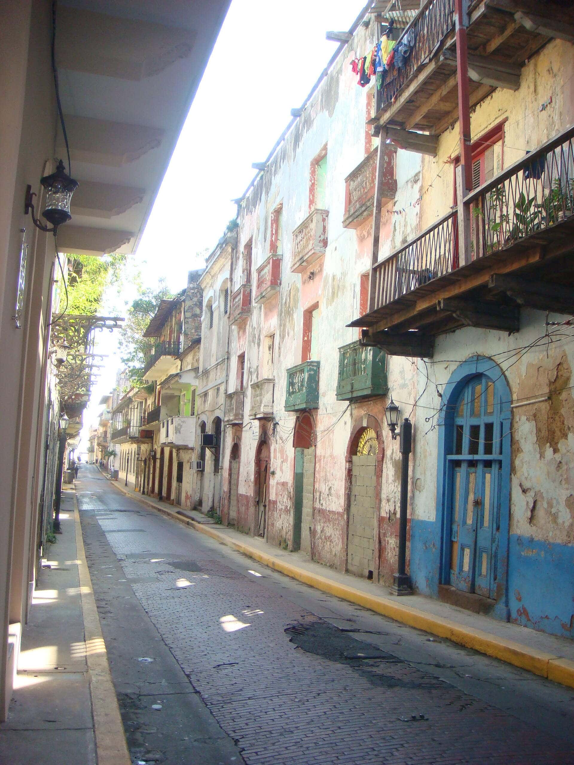 Casco Viejo street early 2008