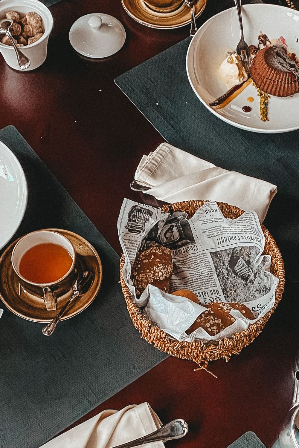 What to Wear for High Tea in London: A Style Guide for the Iconic ...