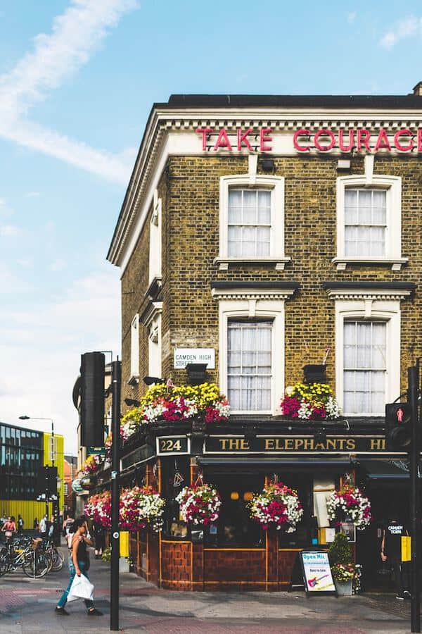 English Pub