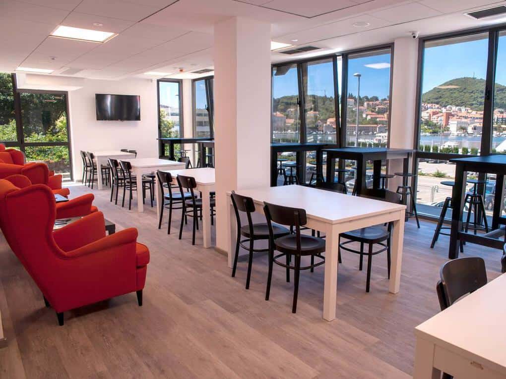 Dubrovnik Hostel Lounge and Breakfast Room