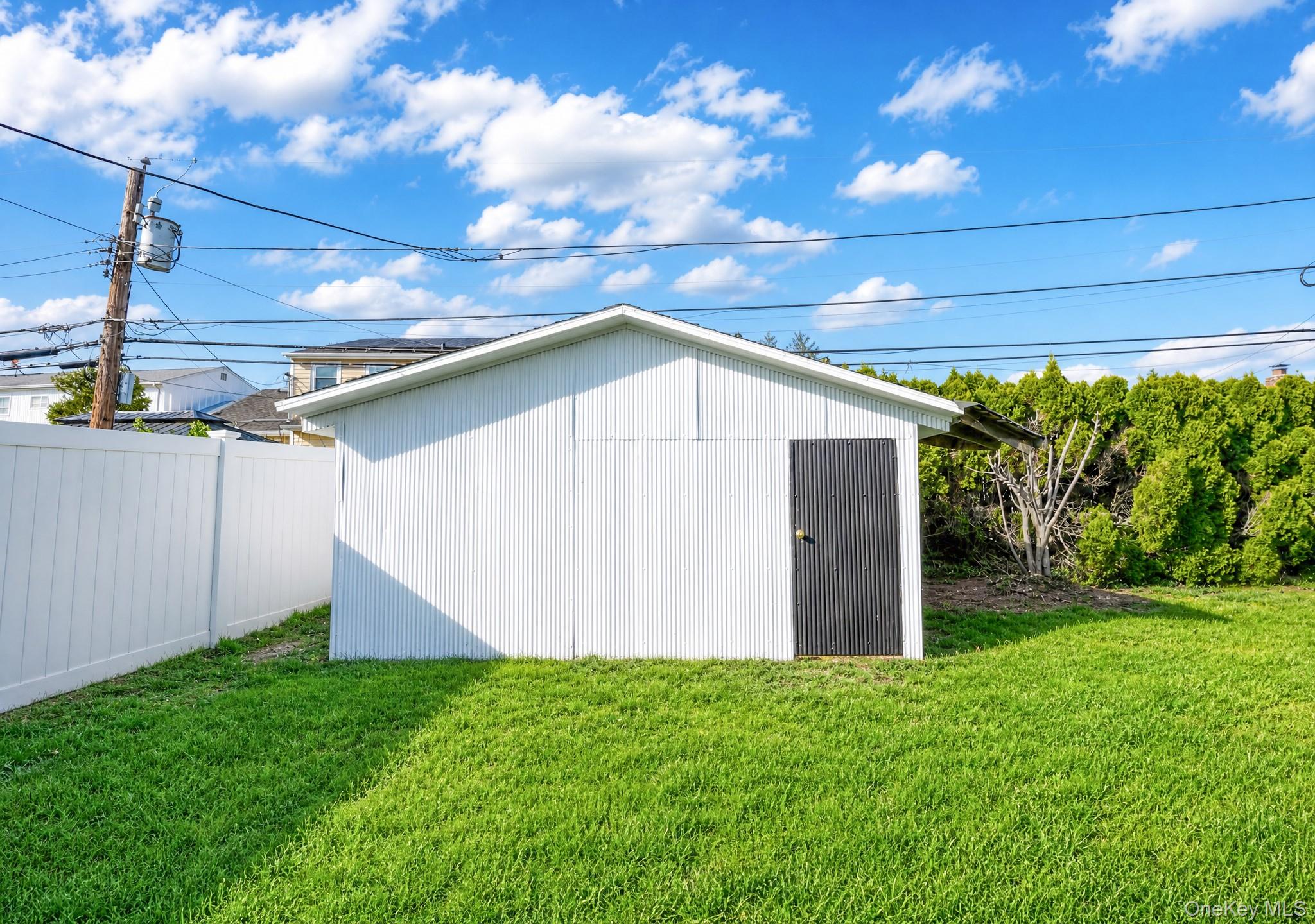 61 Cheshire Road, Oyster Bay, New York 11714