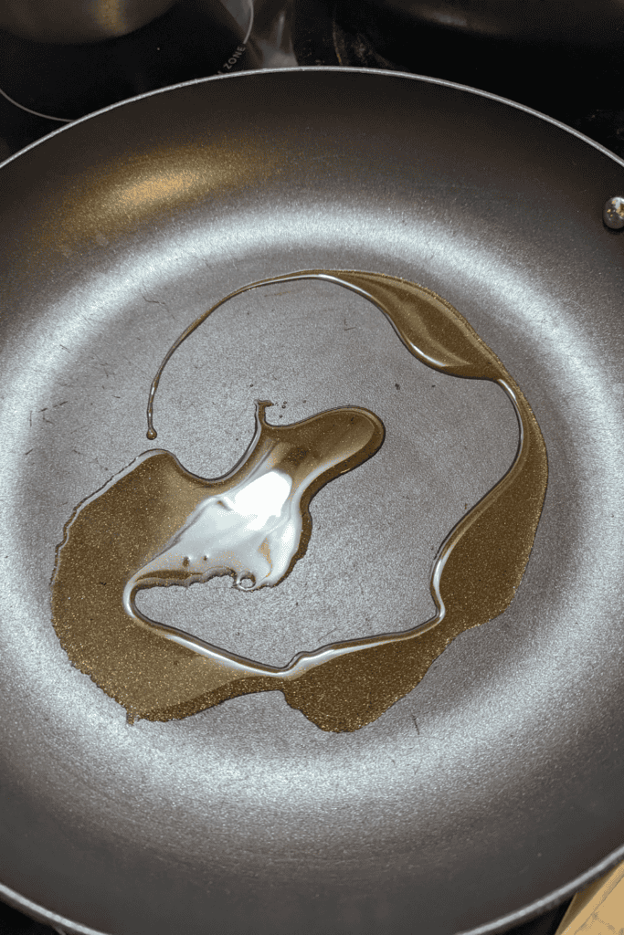 oil in fry pan