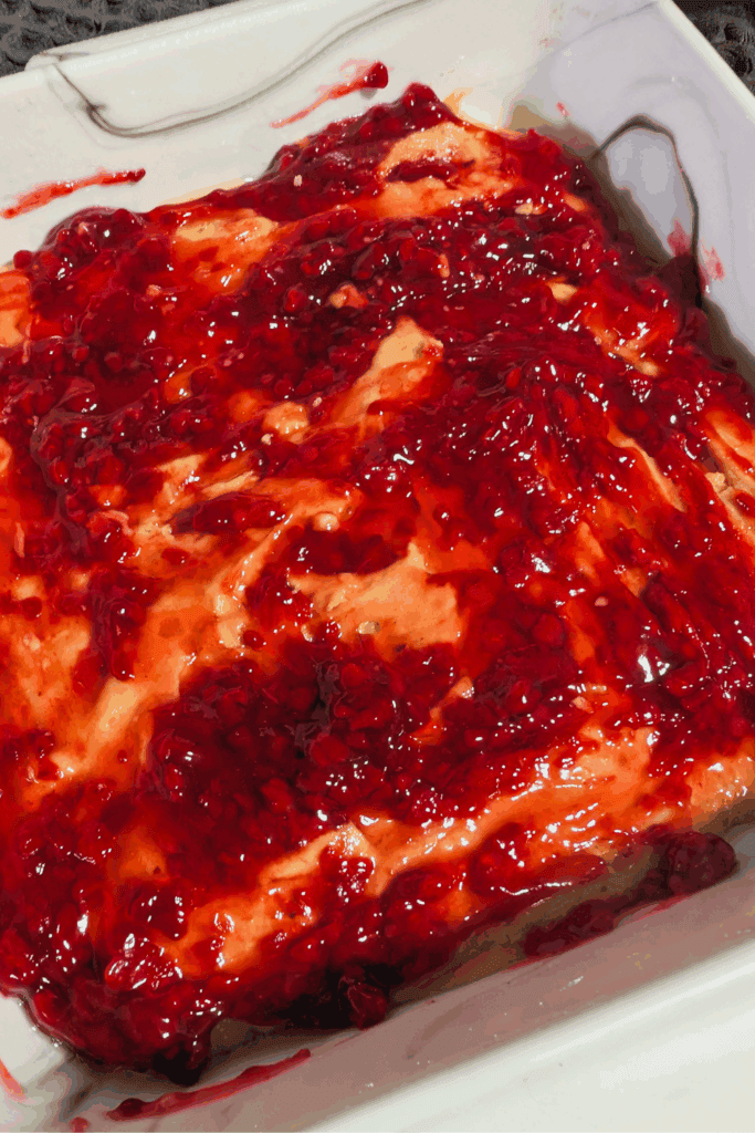 adding raspberry pie filling to bars