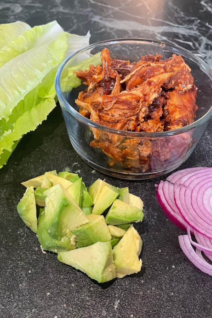 crockpot bbq chicken red onion avocado romaine lettuce