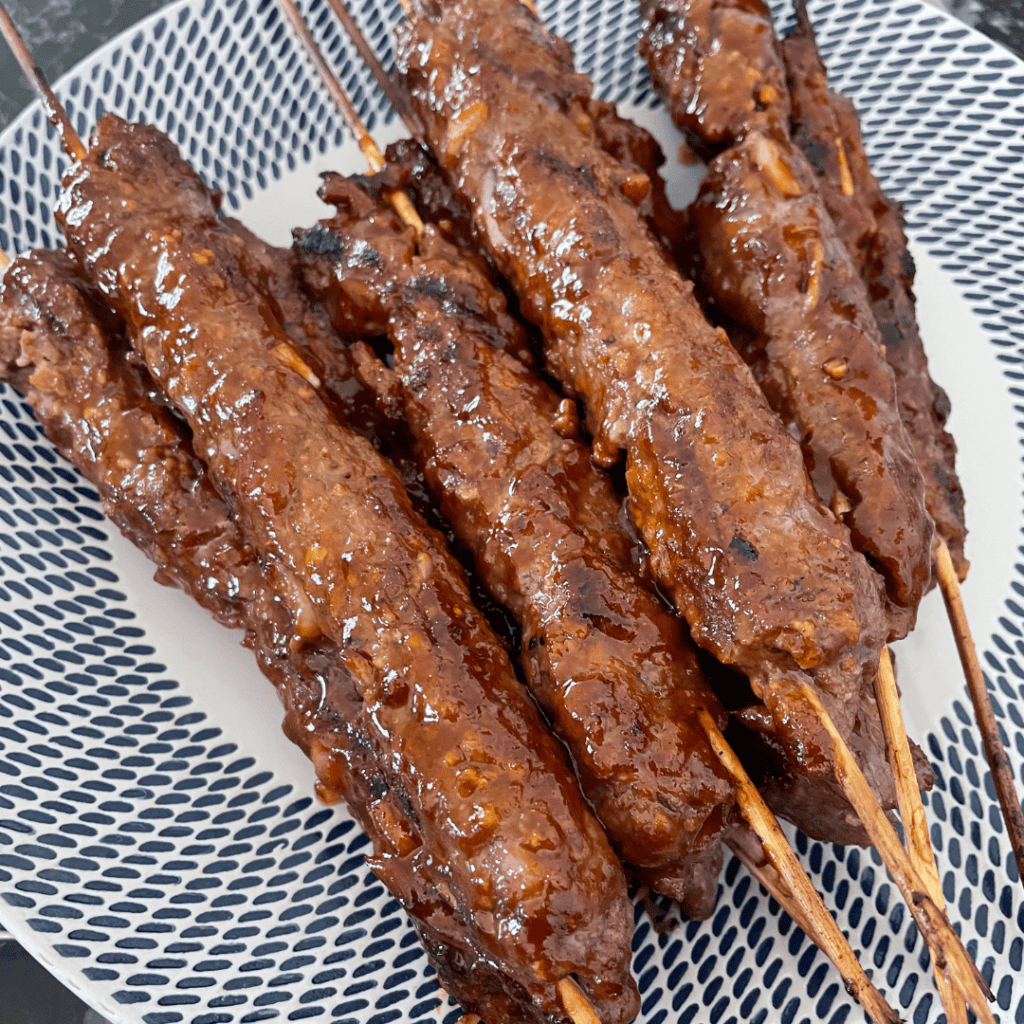 BBQ Hamburg Skewers With Molasses Barbecue Sauce (1)