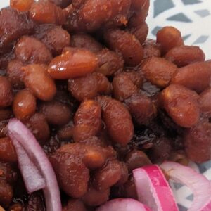Boston baked beans in slow cooker crockpot (1)