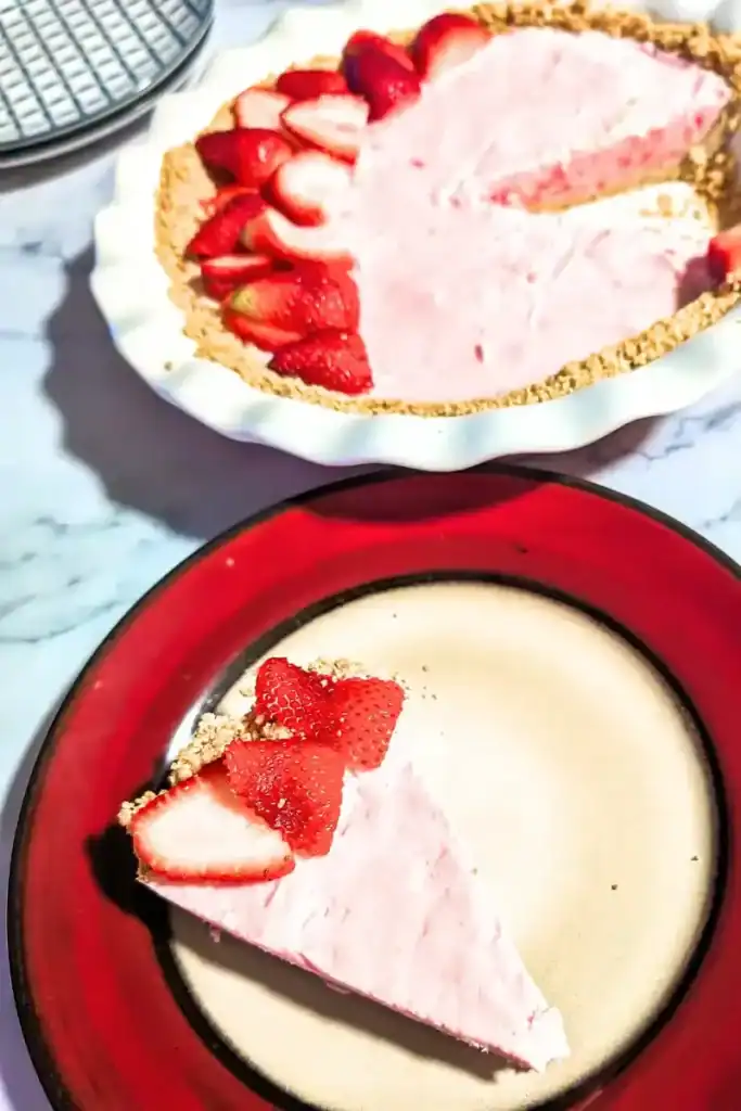 sliced frozen strawberry pie