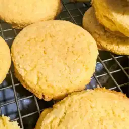 rolled cornbread biscuits with egg and butter