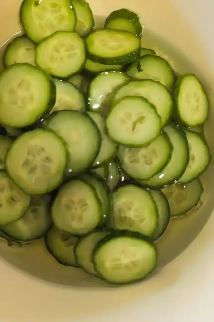 adding vinegar and oil_