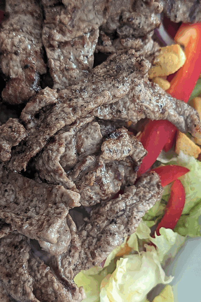 grilled steak strip salad