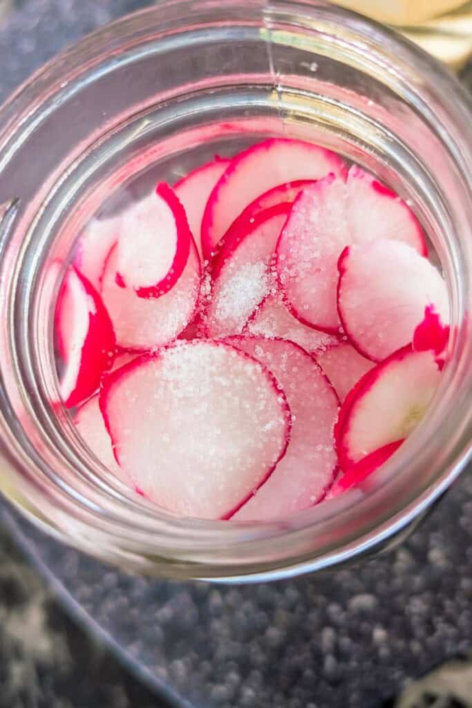 Quick Pickled Radishes in 30 Minutes.