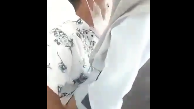 tocil abg cantik nangis di paksa teman
