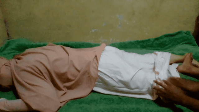 janda muda dan cantik merintih kesakitan di wiwik