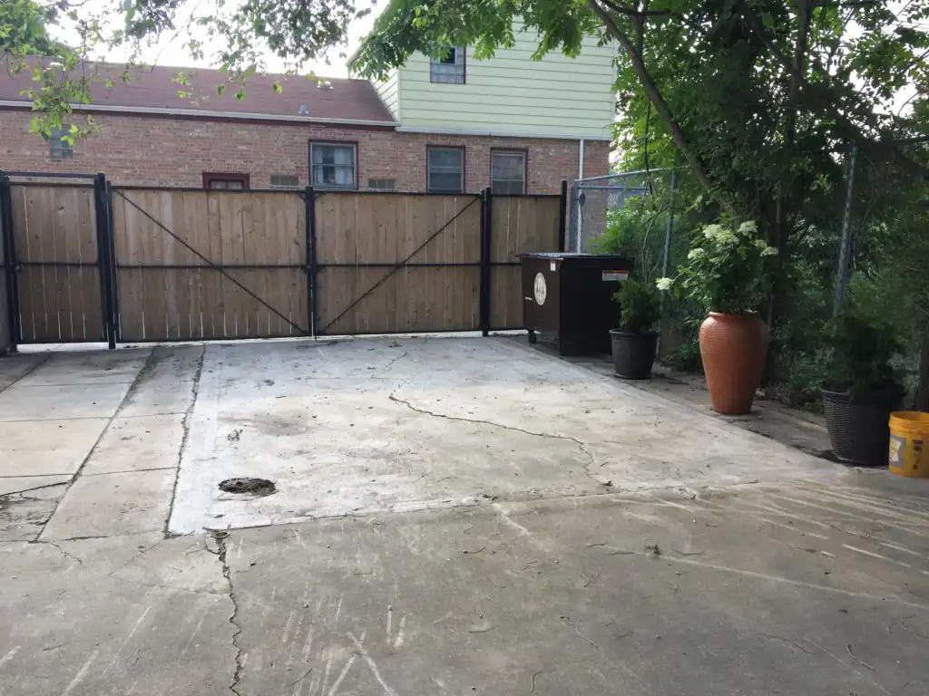 Carpenters Finish Classic Designs 05 - Commercial Construction