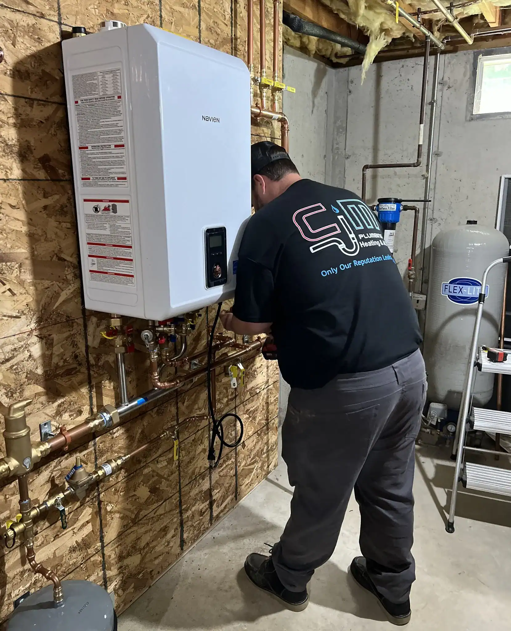 CJM-Plumbing,-Heating-&-AC-Plumber-Tankless-Water-Heater-Repair-and-Installation