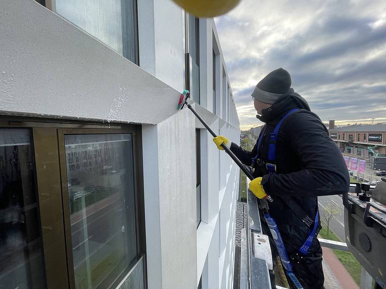 Fassadenreinigung Zypern 1 Building cleaning