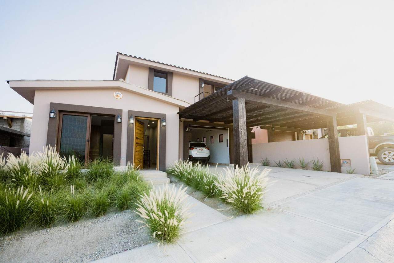 Hillside Villa In Vista Hermosa, Club Campestre With Sea Of Cortez Views And Modern Design