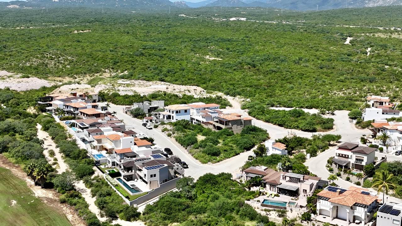 Club Campestre Sjc β Homes For Sale In Club Campestre Luxurious Beachfront Homes With Golf Course And Ocean Views At Club Campestre. Modern Architecture And Lush Greenery Creating An Exclusive Coastal Community.