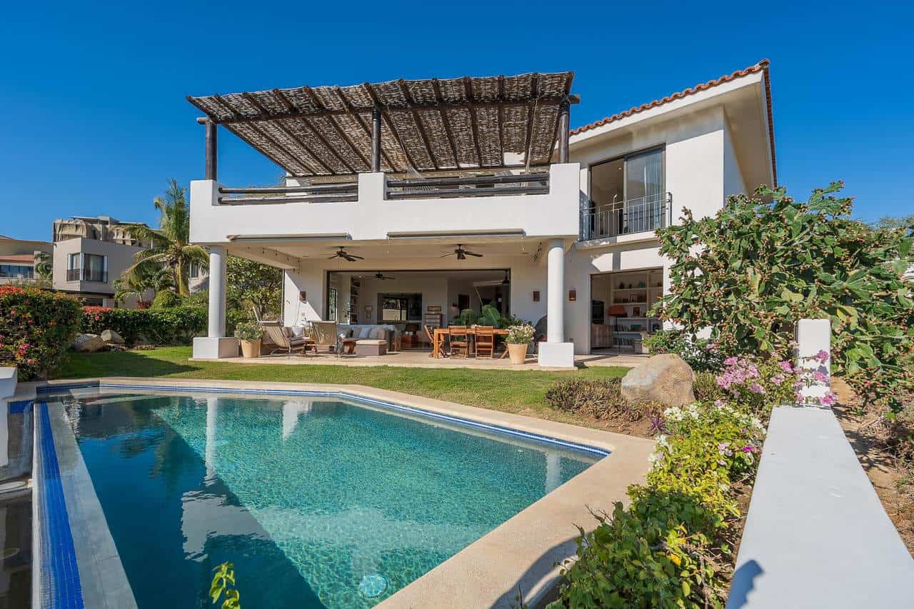 Club Campestre Villa Featuring A Private Pool, Spacious Outdoor Living Area, And Stunning Ocean Vistas. Perfect For A Luxurious Coastal Lifestyle.