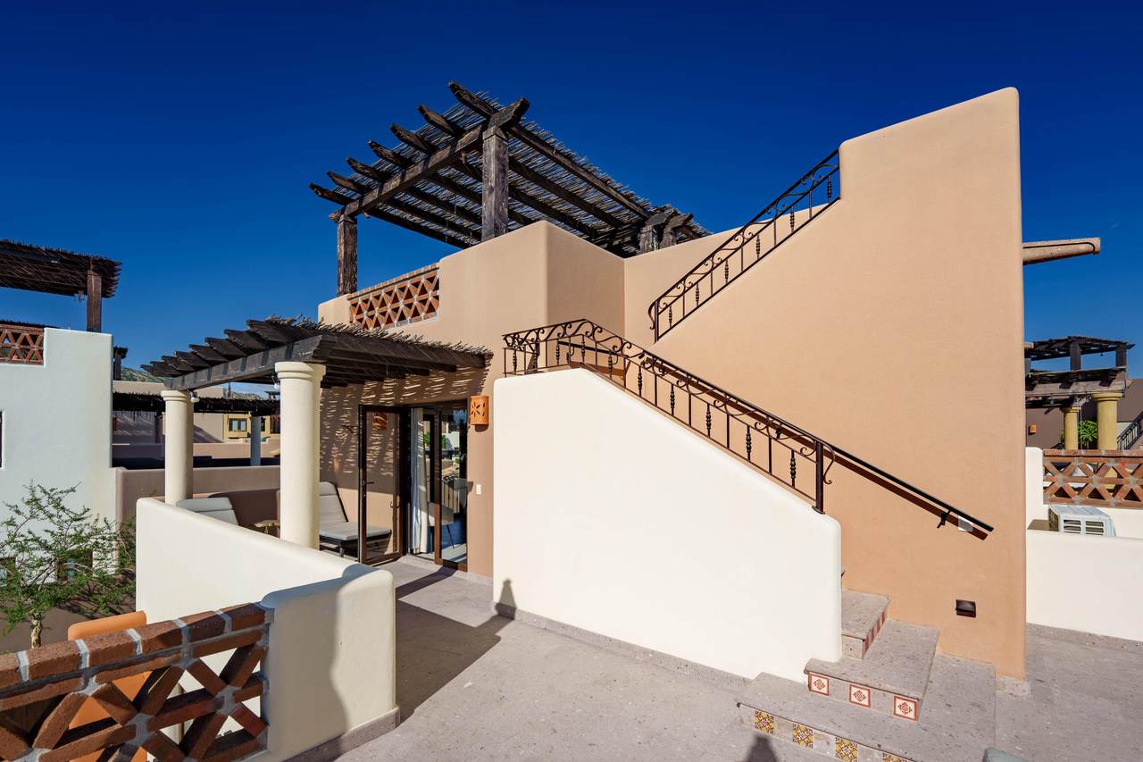 Club Campestre Luxury Villa With Ocean Views And Modern Architecture. Perfect For Golf Enthusiasts Seeking A Serene Coastal Retreat.