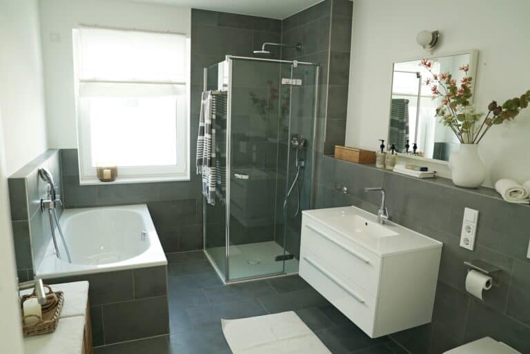 bathroom remodeling