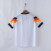 Camisa de fútbol Alemania 2024, diseño moderno y camiseta deportiva oficial.
