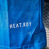 Ropa deportiva para entrenamiento y rendimiento, tecnología HEAT.RDY para mantenerse fresco.