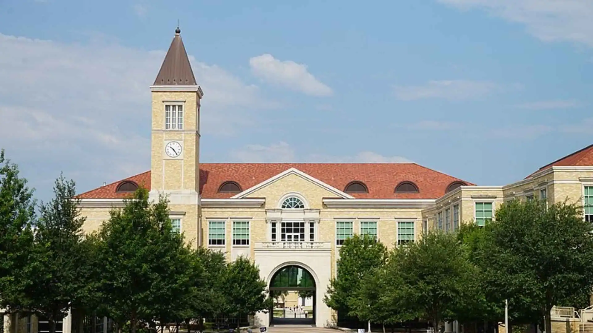   Credits:  https://w.wiki/AWE9  