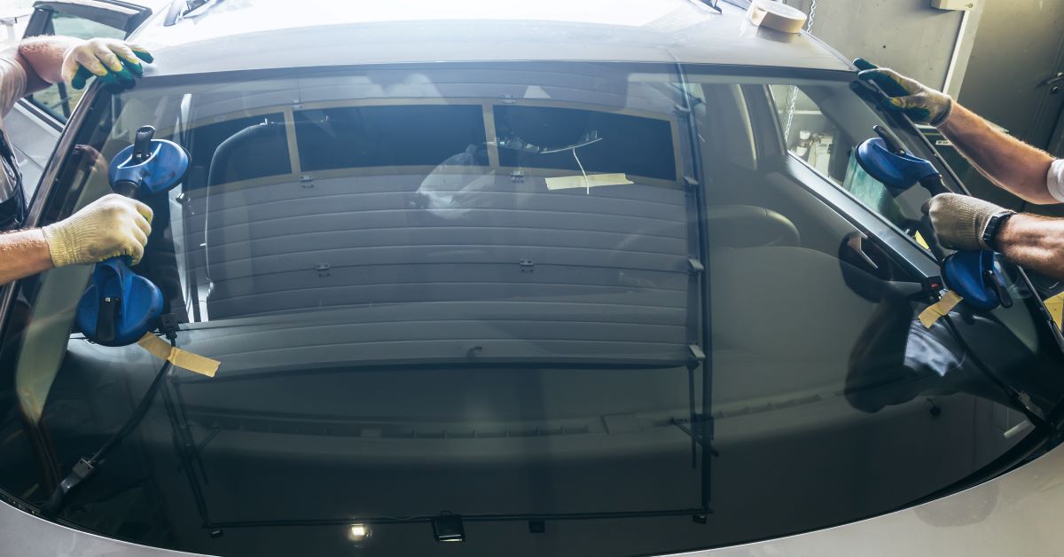 Featured image for “7 Reasons You Should Hire Professionals to Replace Your Windshield”