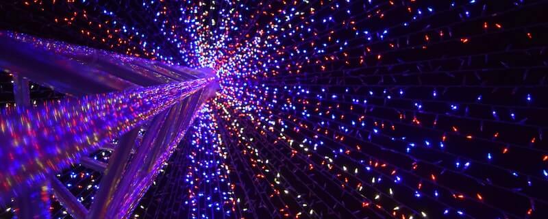 Christmas lights holiday activites.