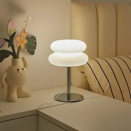Chic Creamy Style USB Bedside Lamp with Tri Color Dimming photo review